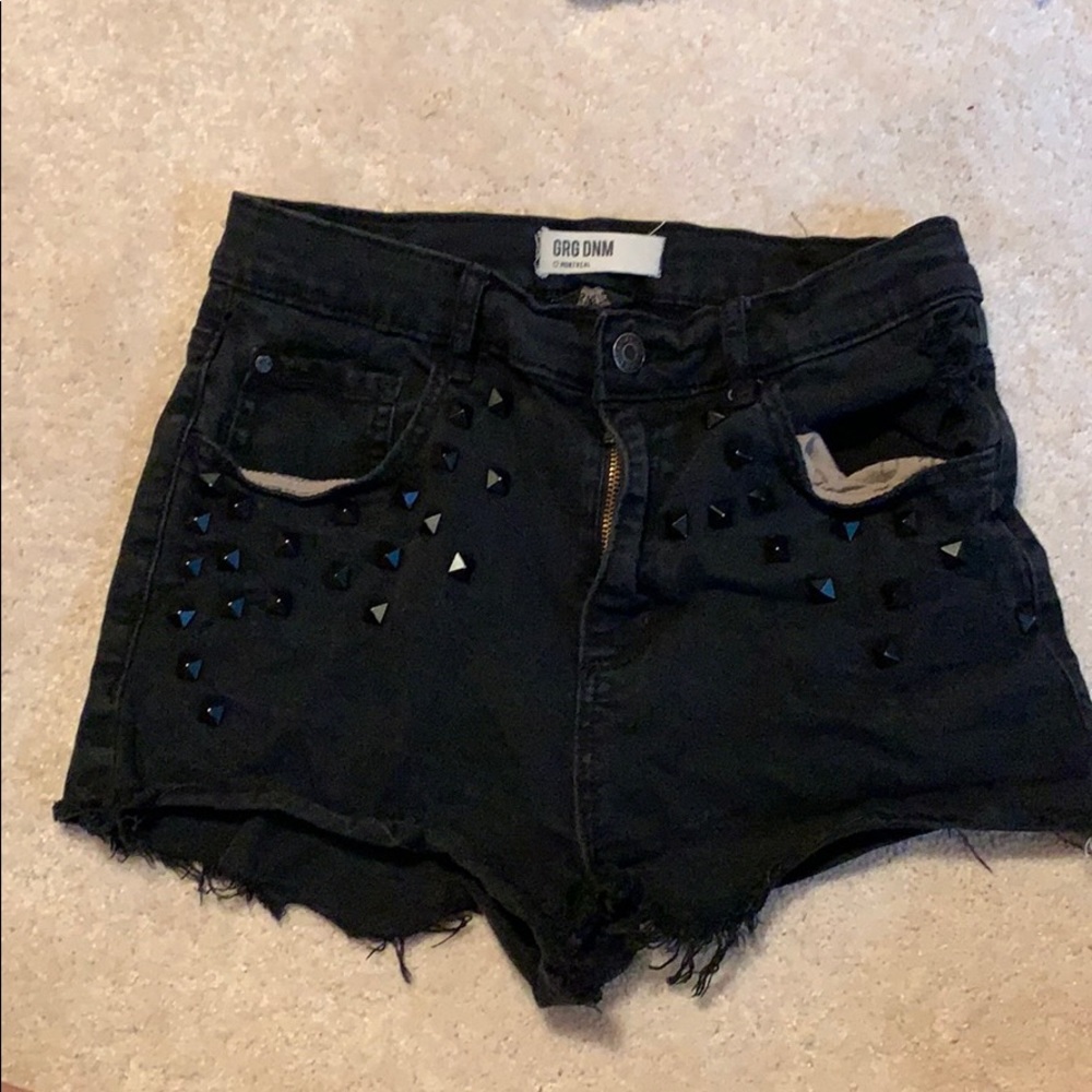 High rise cheeky shorts